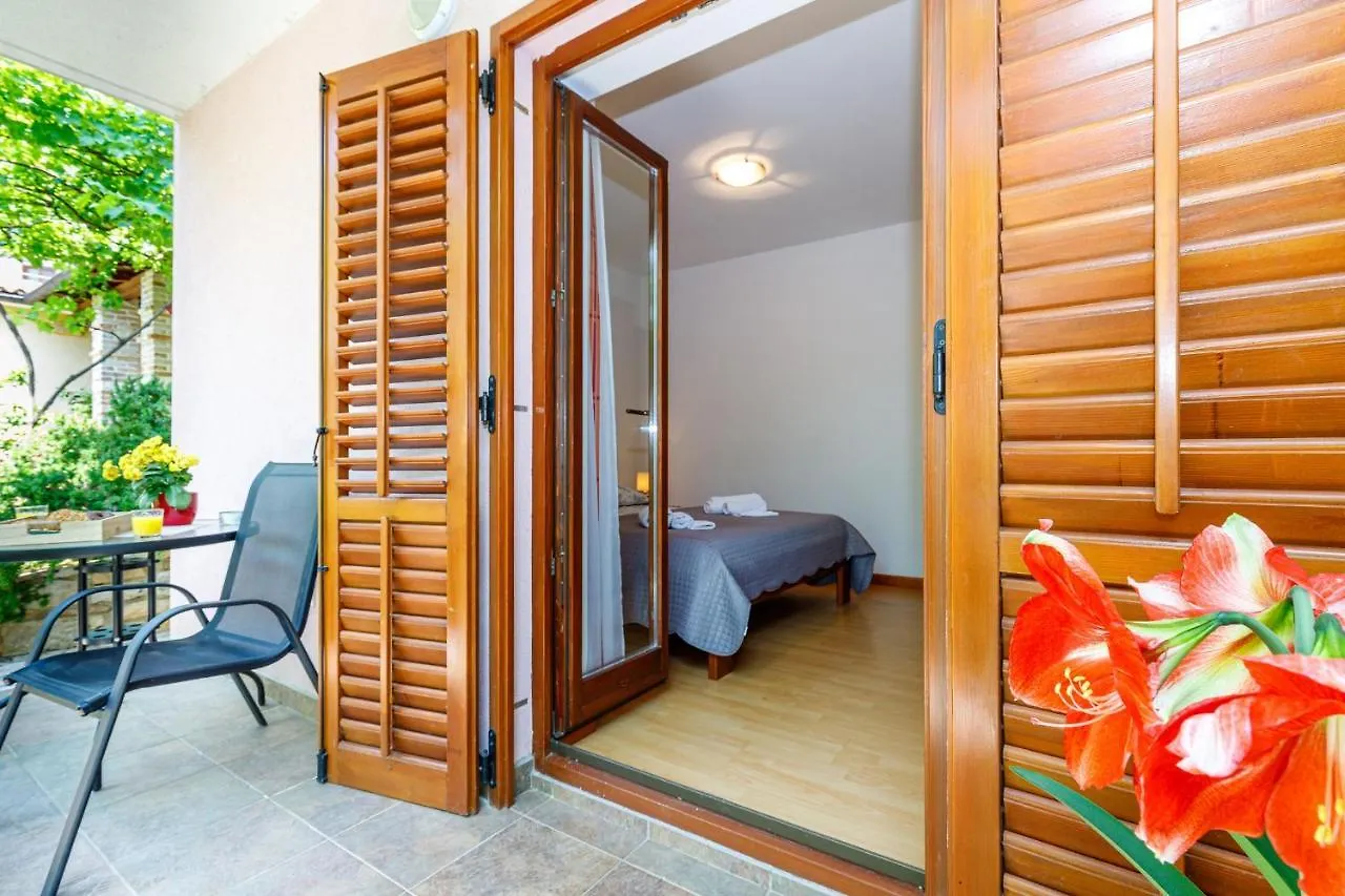 Apartments Lavanda Rovinj 0*,  Kroatië