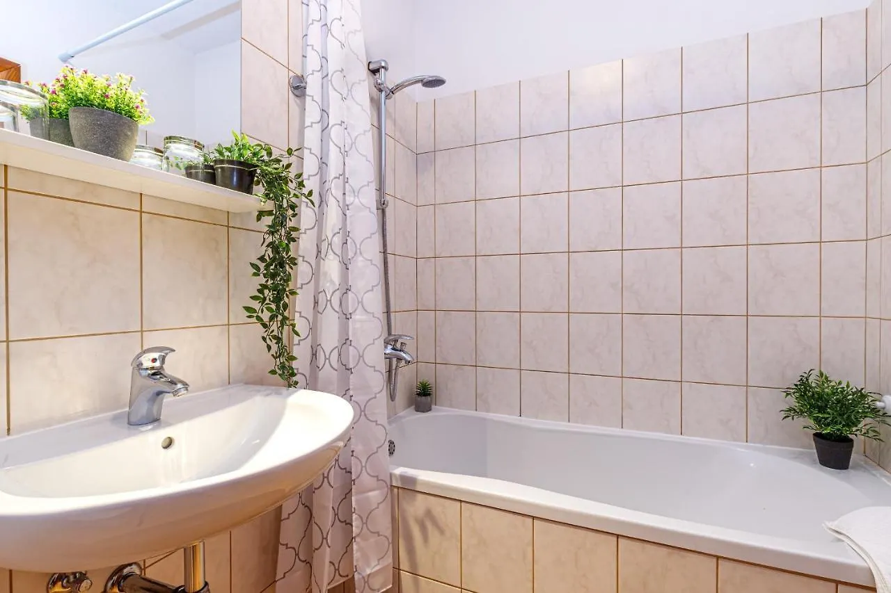 Apartments Lavanda Rovinj 0*,